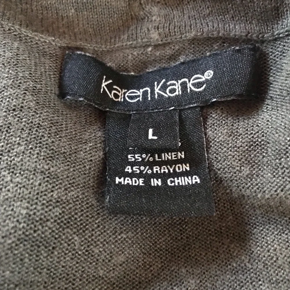 Karen Kane Sweater Tunic. Size L